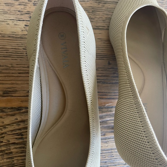 Vivaia nude pointed toe kitten heels Size 38 - Picture 3 of 7